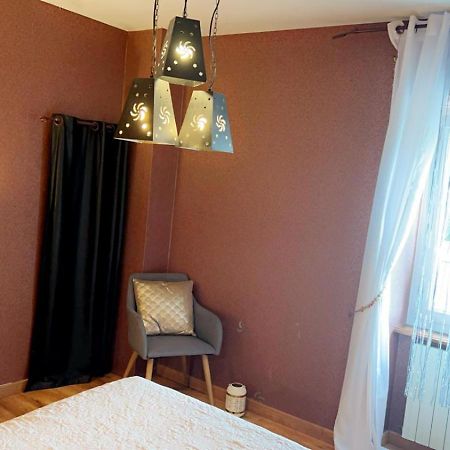 Domaine De La Borde Bed & Breakfast Damparis Екстериор снимка