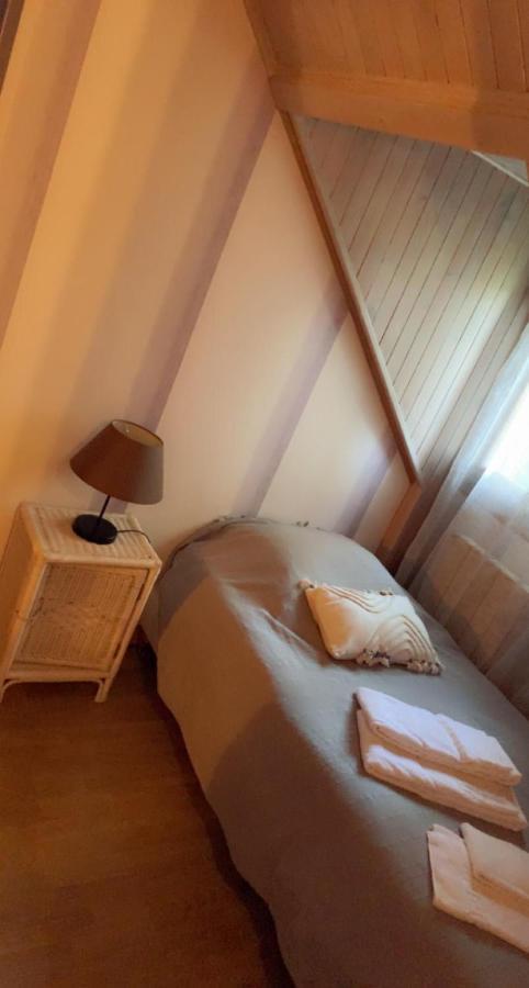 Domaine De La Borde Bed & Breakfast Damparis Екстериор снимка